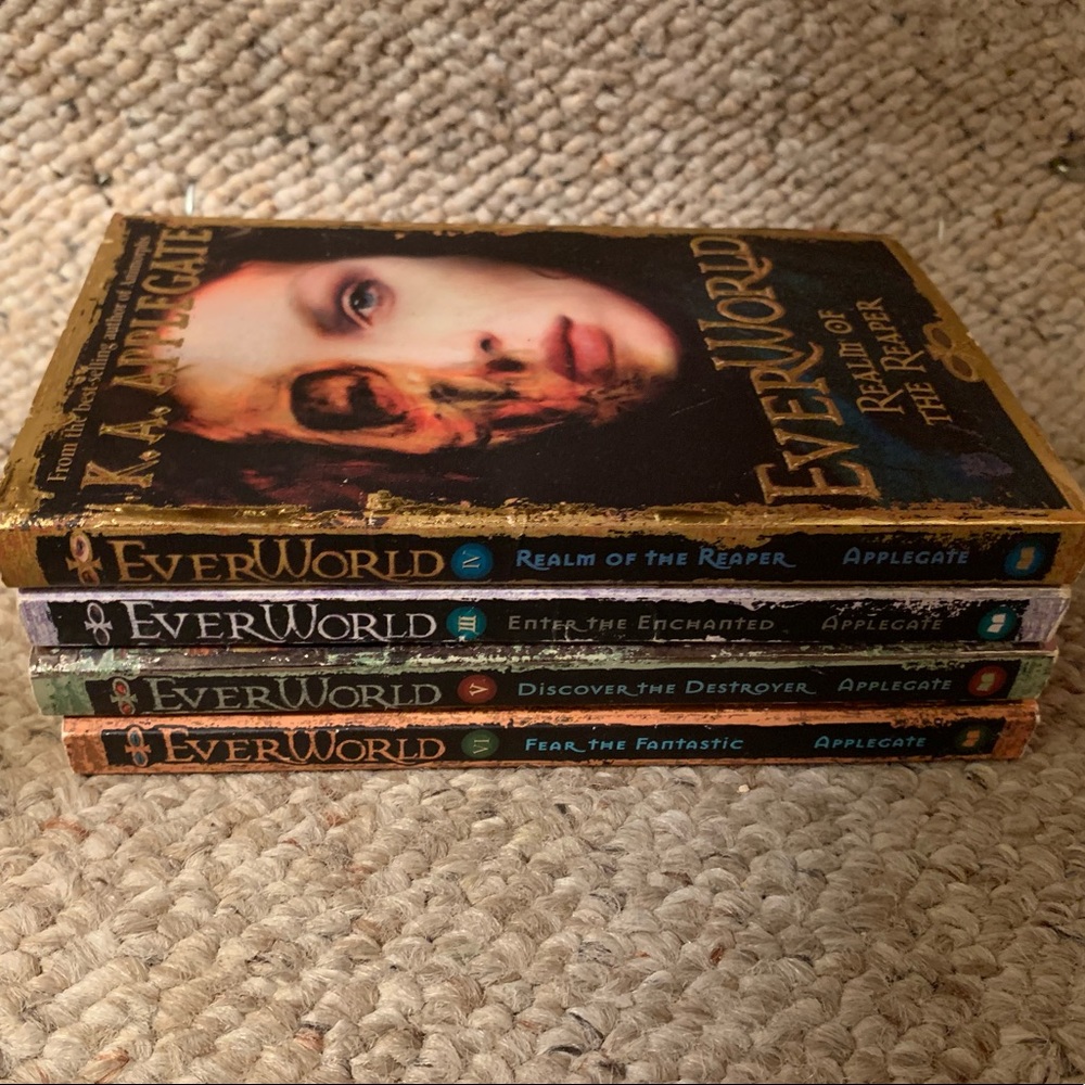 Book Series (Paperback): EverWorld Series by K.A. Applegate - Picture 2 of 13